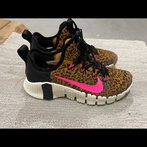 Women’s Nike metcon
